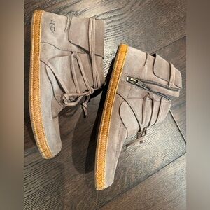 UGG Taupe Suede Ankle Boots with Tan Woven Sole